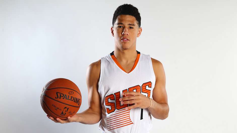 【NBA選手名鑑】史上最年少記録を持つNBA界屈指のスコアラー～デビン・ブッカー～ HOOPS JAPAN